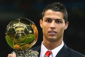 星空体育app登录入口-中国登山队勇闯喜马拉雅锋线，夺得冠军，中国喜马拉雅山登山第一人